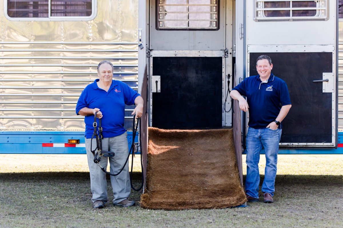 Sidelines Magazine tweet media