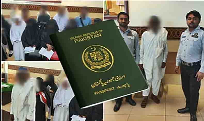 Nawaiwaqt_'s tweet image. بیرونی ممالک میں پاکستان کو بدنام کرنے والے شکنجے میں! حکومت نے ہزاروں پاسپورٹس بلاک کر دیئے
nawaiwaqt.com.pk/26-Feb-2026/19…
#Pakistan #Foreign #Countries #Criminal #Activities #Blocked  #Passports @GovtofPakistan