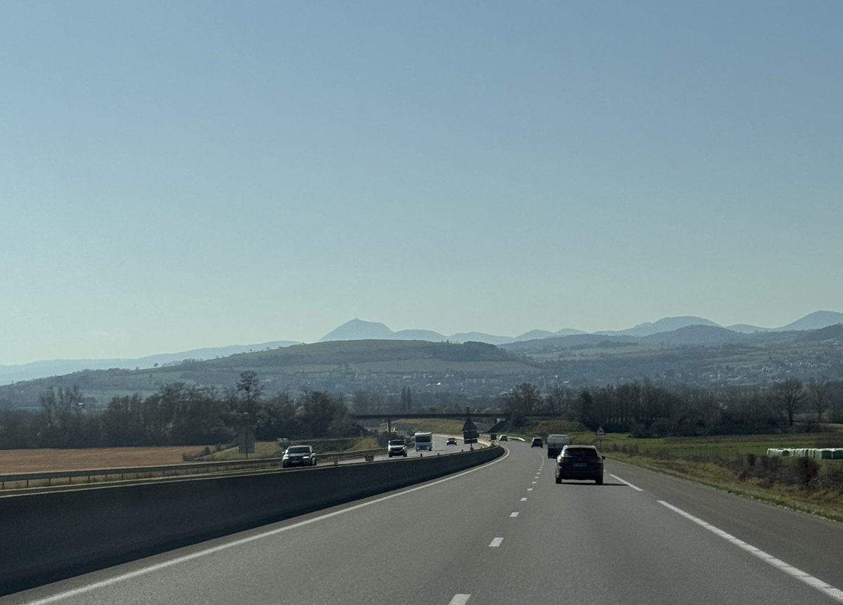 MikeTheCat 🐈🐈‍⬛ tweet media