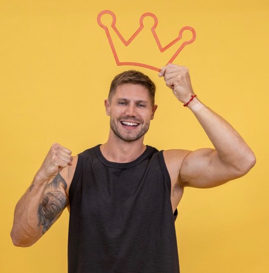 Dantinhas's tweet photo. 🚨VEJA: Com 82,22% dos votos, a liderança de Jonas foi classificada pelo público como “Nota Dó”. Gostaram? #BBB26 https://t.co/M82Tf2yfZE