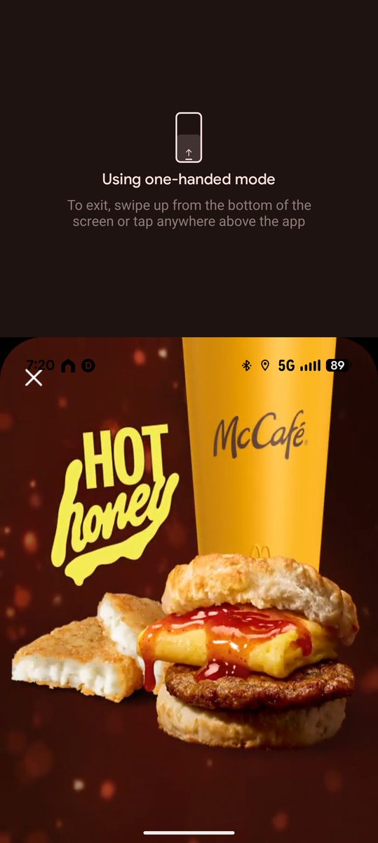rydorrin's tweet photo. @McDonalds Why have an X to close this if the X doesn't work?  Why does this come up every time I open the app?  I don't want the hot honey sandwich. https://t.co/RPK1Dg3Kpc