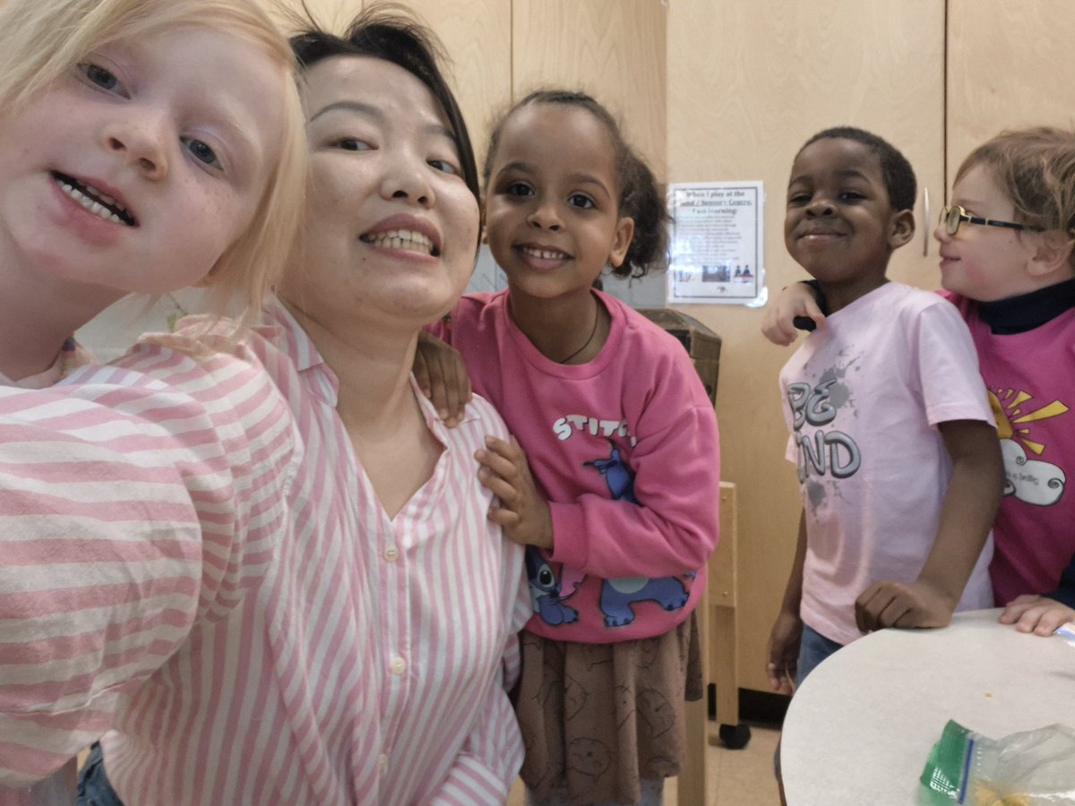 RebeccaKitty3's tweet photo. We celebrated Pink Shirt Day at kinder yesterday. Together,  we support each other, and be our authentic selves💖 #pinkshirtday #antibullying https://t.co/wD5Grhzr2S