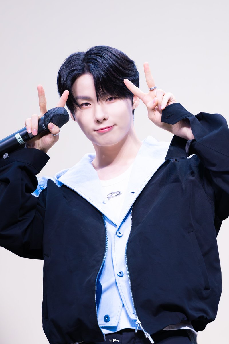 260221 ✌🏻✌🏻 ELAST 엘라스트 エラスト WONHYUK 원혁 ウォンヒョク