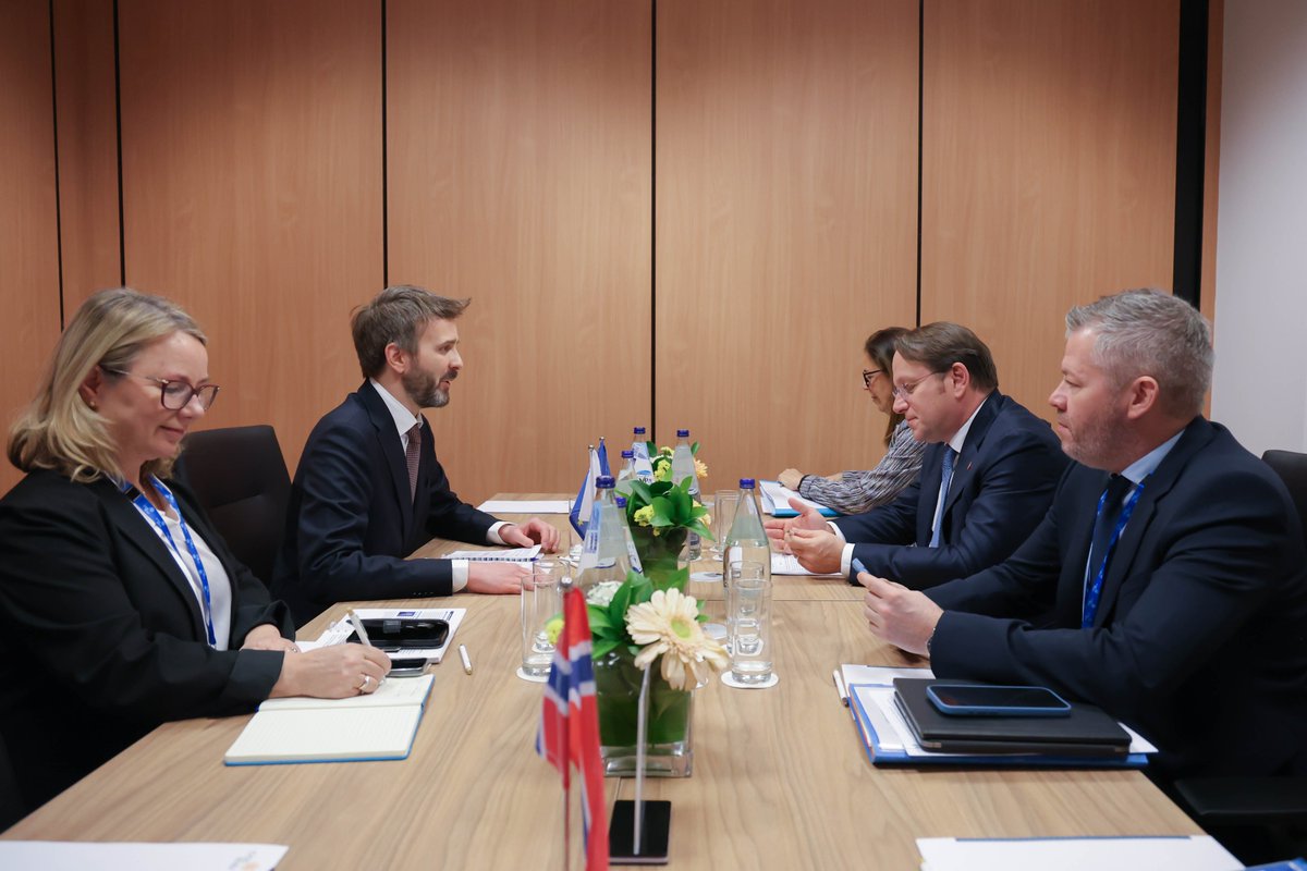 Oliver Varhelyi tweet media