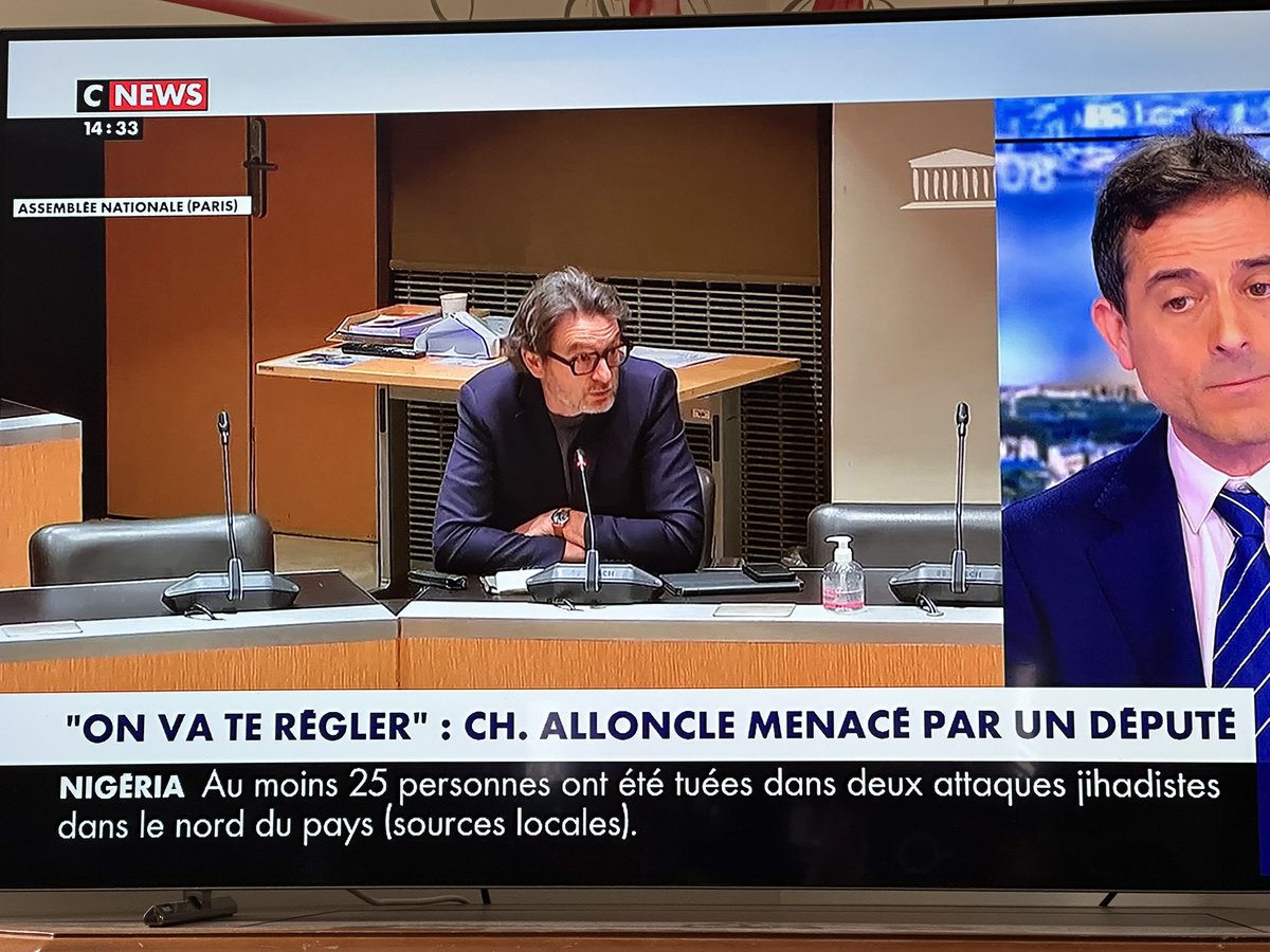 GregoireLaine's tweet image. L’ exemplarité du #Député #MODEM #Macroniste 
@erwanbalanant 8ème circonscription du #Finistère
Rencontré plusieurs fois notamment sur le marché de
#Quimperlé, il ne supporte pas la contradiction
