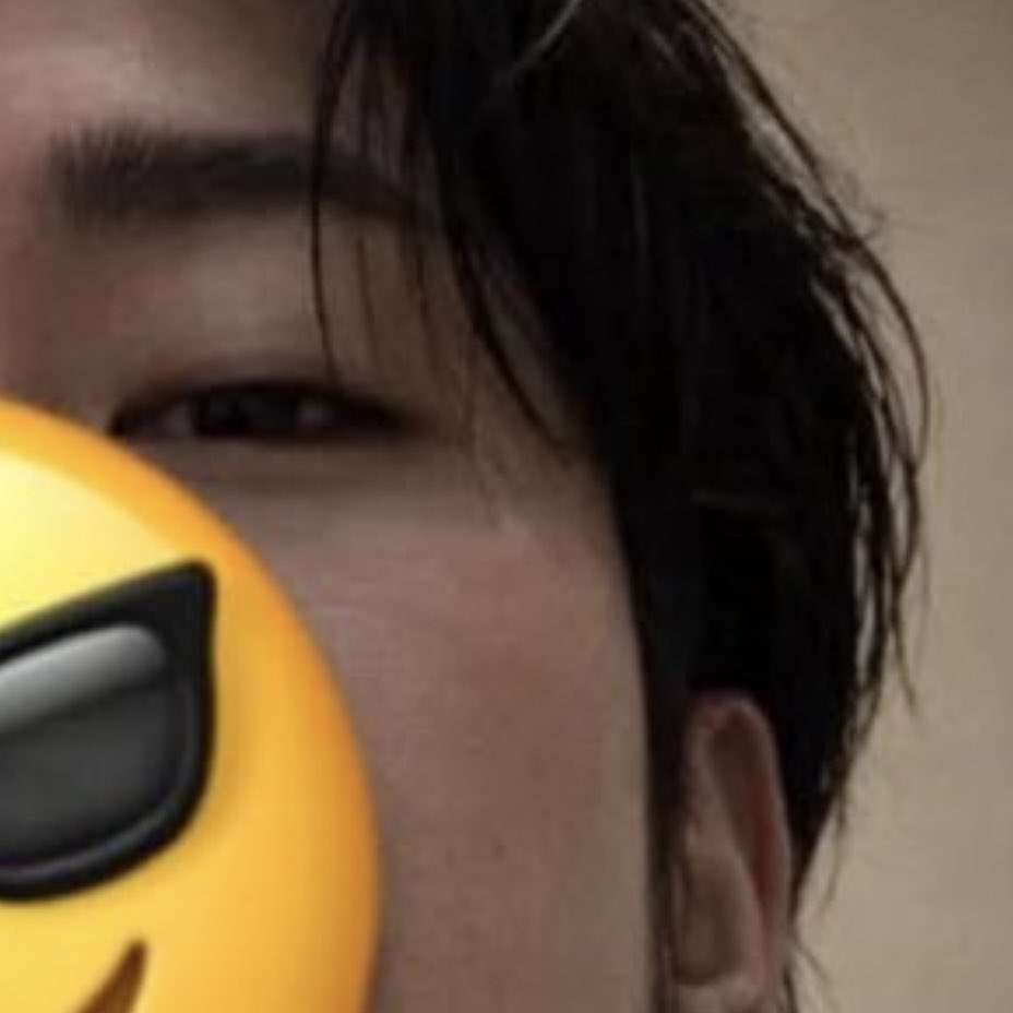 everafterHR's tweet photo. 히로 눈 사진 귀하니까 크게 다시 보자 👀 https://t.co/ztJ3UowI8q