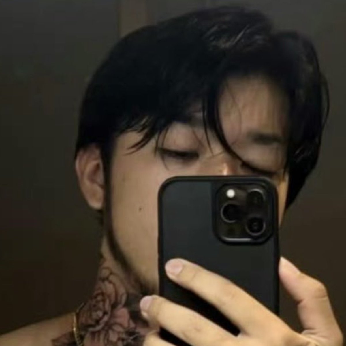 everafterHR's tweet photo. 히로 눈 사진 귀하니까 크게 다시 보자 👀 https://t.co/ztJ3UowI8q