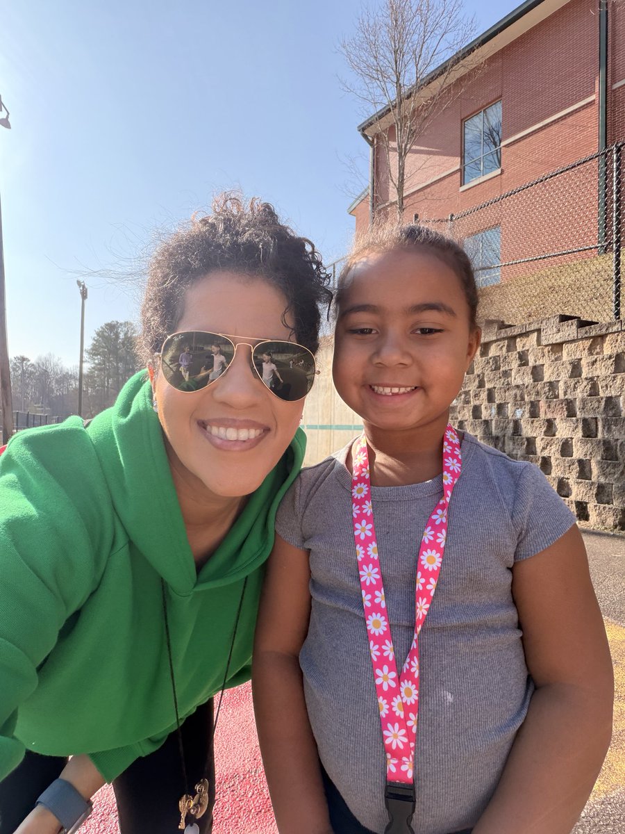 Jennifer Crawford tweet media