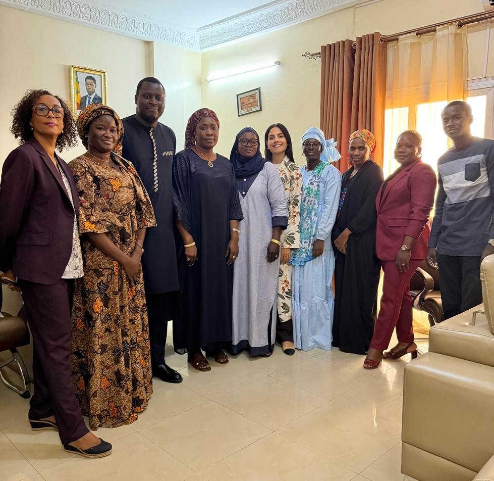 🇨🇦🤝🇸🇳 Hier, rencontre stratégique avec le <a href="/MinFamilleSN/">Ministére Famille, A.Sociale et Solidarités - SN</a> &amp; <a href="/OxfamAuSenegal/">Oxfam au Senegal</a>. Un engagement fort réaffirmé pour coconstruire &amp; assurer le succès du projet #VLFR en faveur des #DroitsDesFemmes. Le Canada demeure un partenaire clé pour faire progresser durablement l’égalité de genre.