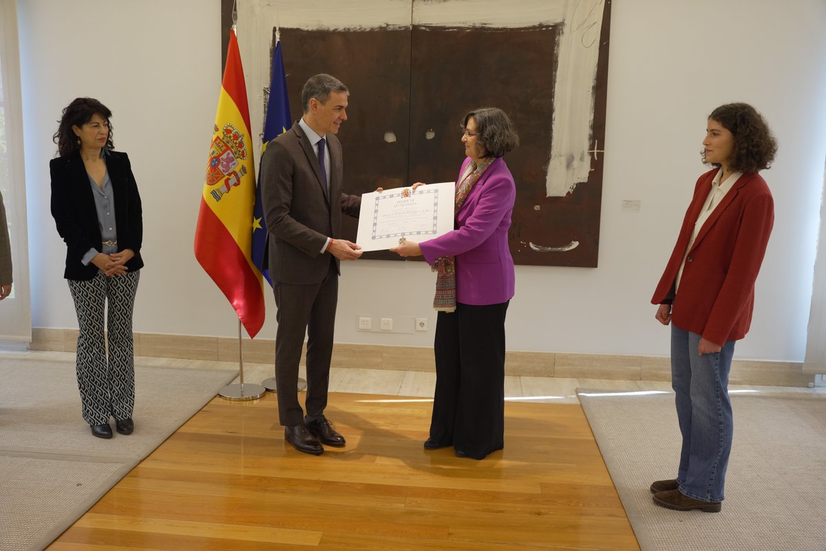 Pedro Sánchez tweet media