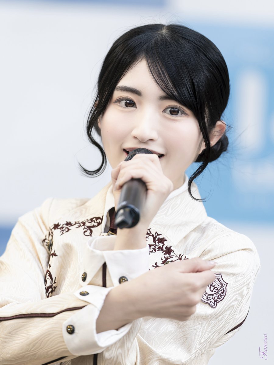 視線の矢印 An Arrow of Eyes Rain Tree 朝宮日向 (@asamiya_hinata_)