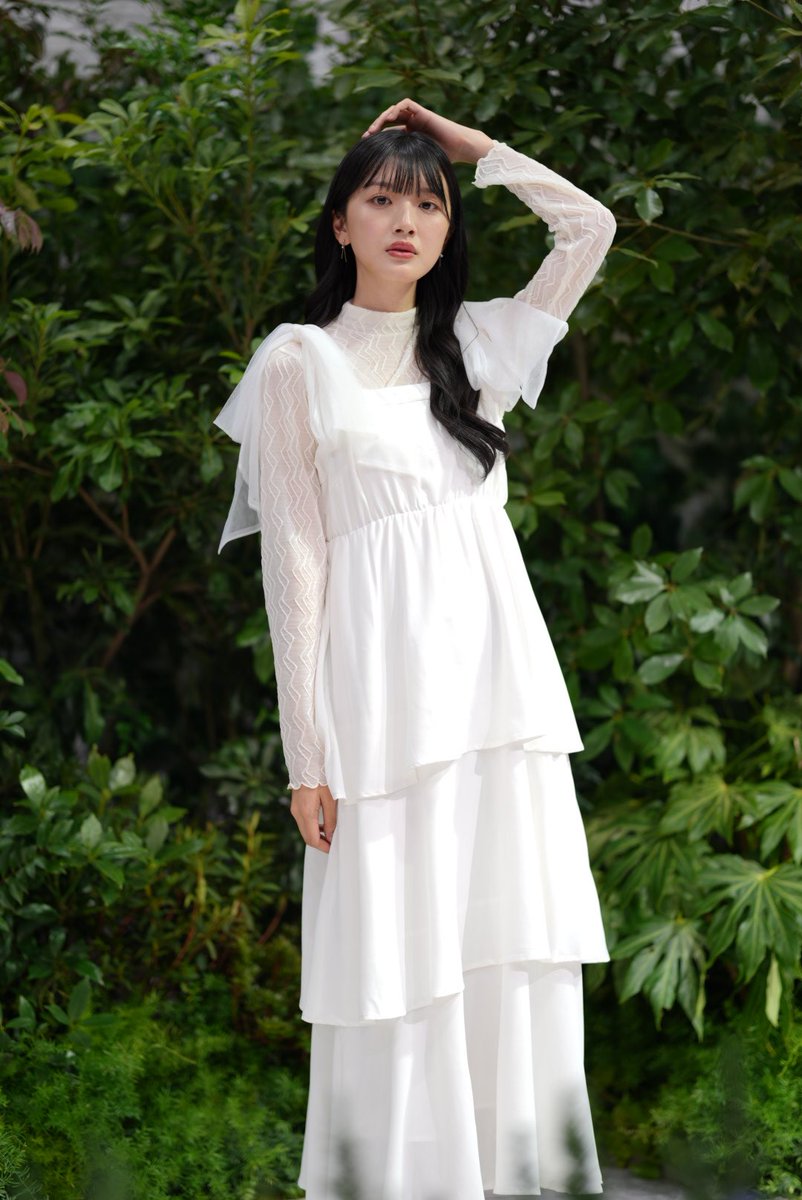 α7V のオートホワイトバランスを試せる森をイメージしたポートレート