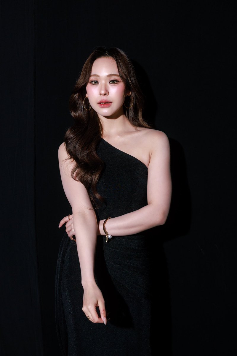 แก๊งน้องแดร์มาร่วมปิดคดีกับทุกคนใน #DareYouToDeathFinalEP ติดิดติ้ววว~💛❤️🔫

คืนนี้ “Dare You To Death ไขคดีเป็น เห็นคดีตาย”
เวลา 20:30 น. ทางช่อง GMM25
รับชมย้อนหลังทั่วโลกได้ทาง Netflix เวลา 21:30 น.
#GMMTV

<a href="/ChenRcj/">อันโดรเมด้า ชุน</a> <a href="/dunknatachai/">dunknatachai</a> <a href="/Tpkkrubs/">ohmtpk</a> <a href="/itspahnthitta/">ป่านทิ(ตตา)</a> <a href="/ssingss/">Ssing Cheewagaroon</a> <a href="/Chimonac/">ชิม่อนไงจะใครหล่ะ🙈</a>