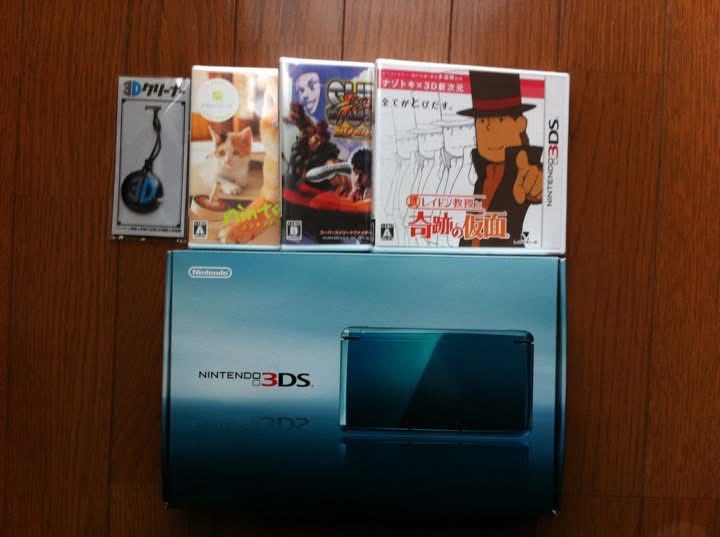 Wow. Hard to believe that the 3DS launch here in Japan was 15 years ago! This was my haul on that day.