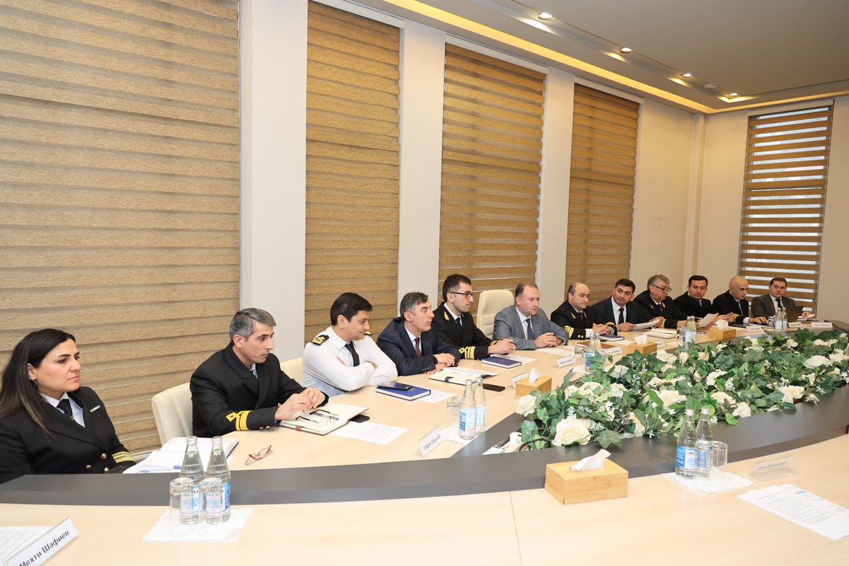 Dövlət Dəniz və Liman Agentliyində Qazaxıstan nümayəndə heyəti ilə görüş olub

Ətraflı: tinyurl.com/bp8vf5ub
#DDLA

Meeting with Kazakh Delegation Held at the State Maritime and Port Agency

Read more: tinyurl.com/mtsdat3z
#SMPA