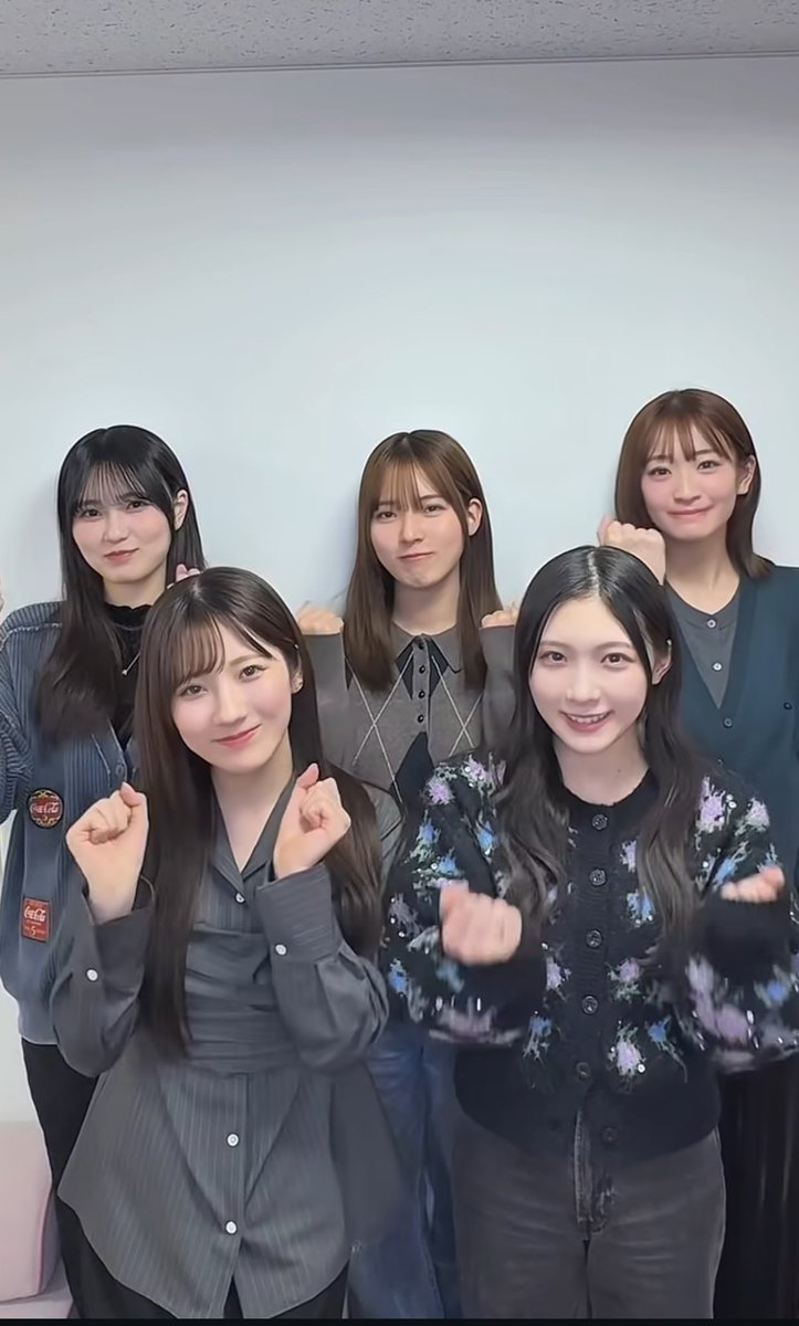 Buddies_heyhey's tweet image. みんな可愛すぎる
1枚目のゆづとこんなぎの口可愛い
#sakuragram 
#小田倉麗奈 
#小島凪紗
#谷口愛季 
#中嶋優月 
#的野美青