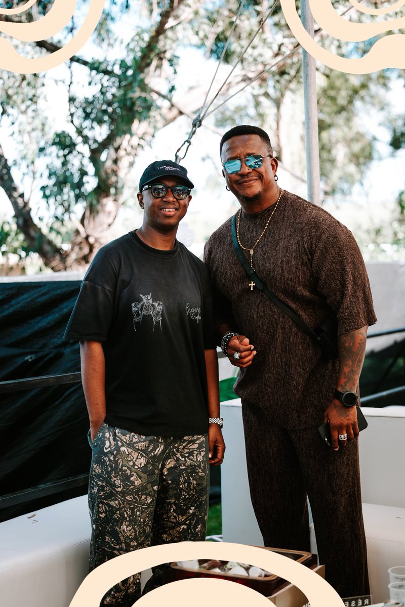 Best of Both Worlds tweet media