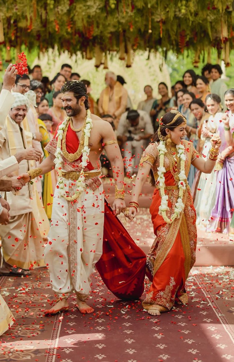 from watching dear comrade and saying “omg their chemistry” to witnessing a real wedding. VIROSH nation we WON 😭❤️