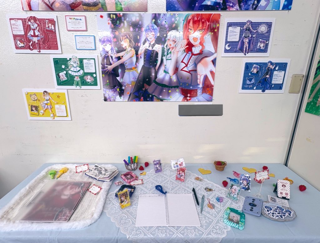 Akari_Satuki_'s tweet photo. 明日より3日間、卒業展が始まります！
1年かけて練ってきたアイドルちゃんを展示しておりますので、ご興味のある方��是非お越しください✨️
詳しくは引用先ポストをチェック✔︎︎︎︎ https://t.co/vnPVfkc4v2