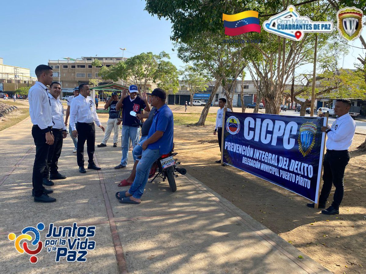 Cicpc294's tweet photo. En el Marco de la Gran Misión Cuadrantes de Paz, vértice 1, Funcionarios adscritos a la Delegación Municipal Puerto Piritu realizaron prevención a los Ciudadanos de la Plaza de los Pescadores, relacionado a la prevención de los Delitos Informáticos. 

Prevenir es tarea de todos. https://t.co/WphVpQI2mk