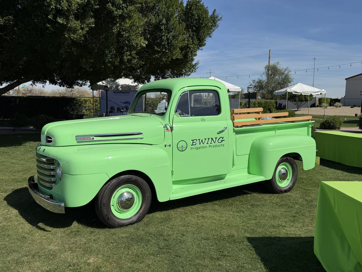 Turface Grounds Crew tweet media