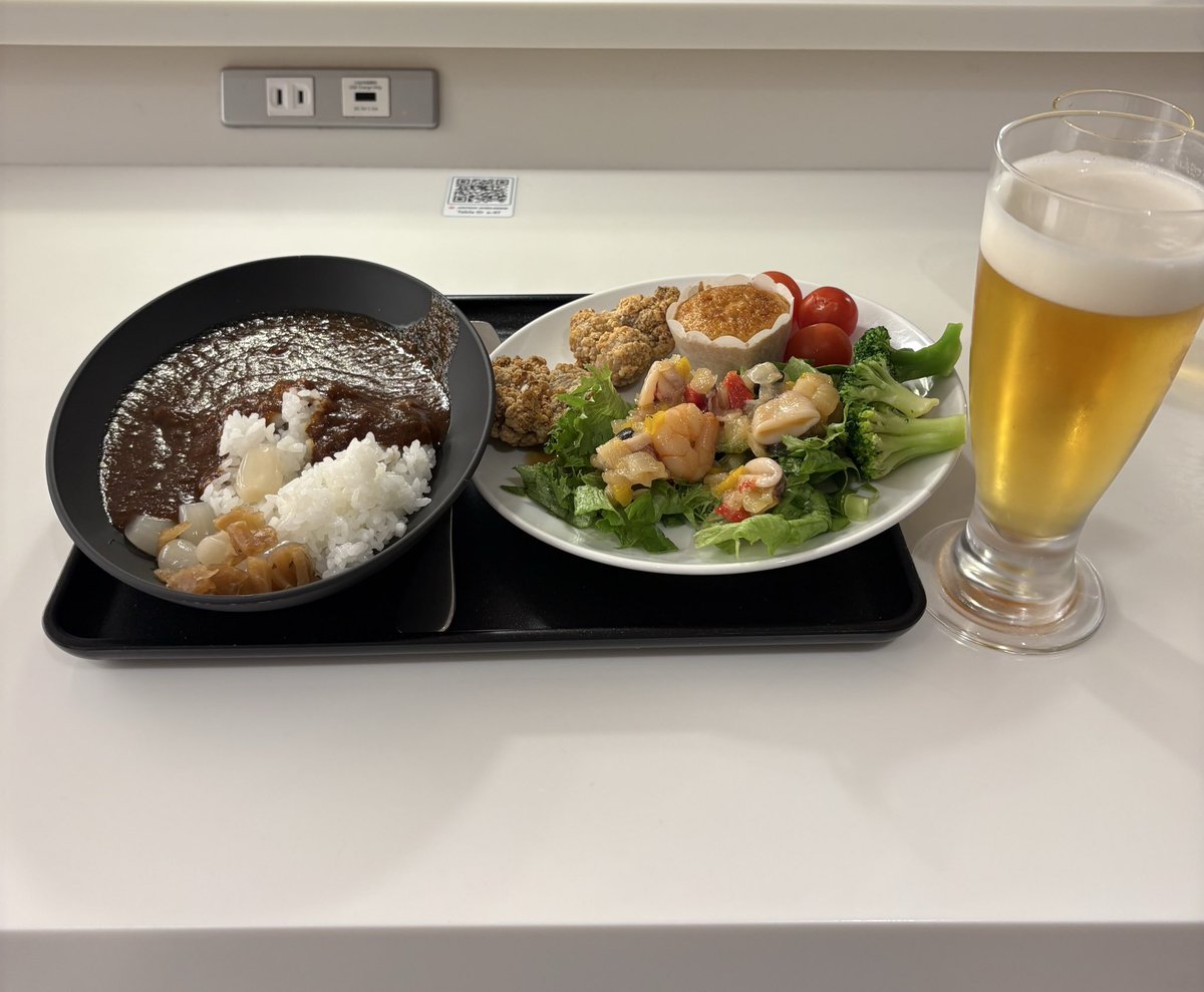 さえき tweet media