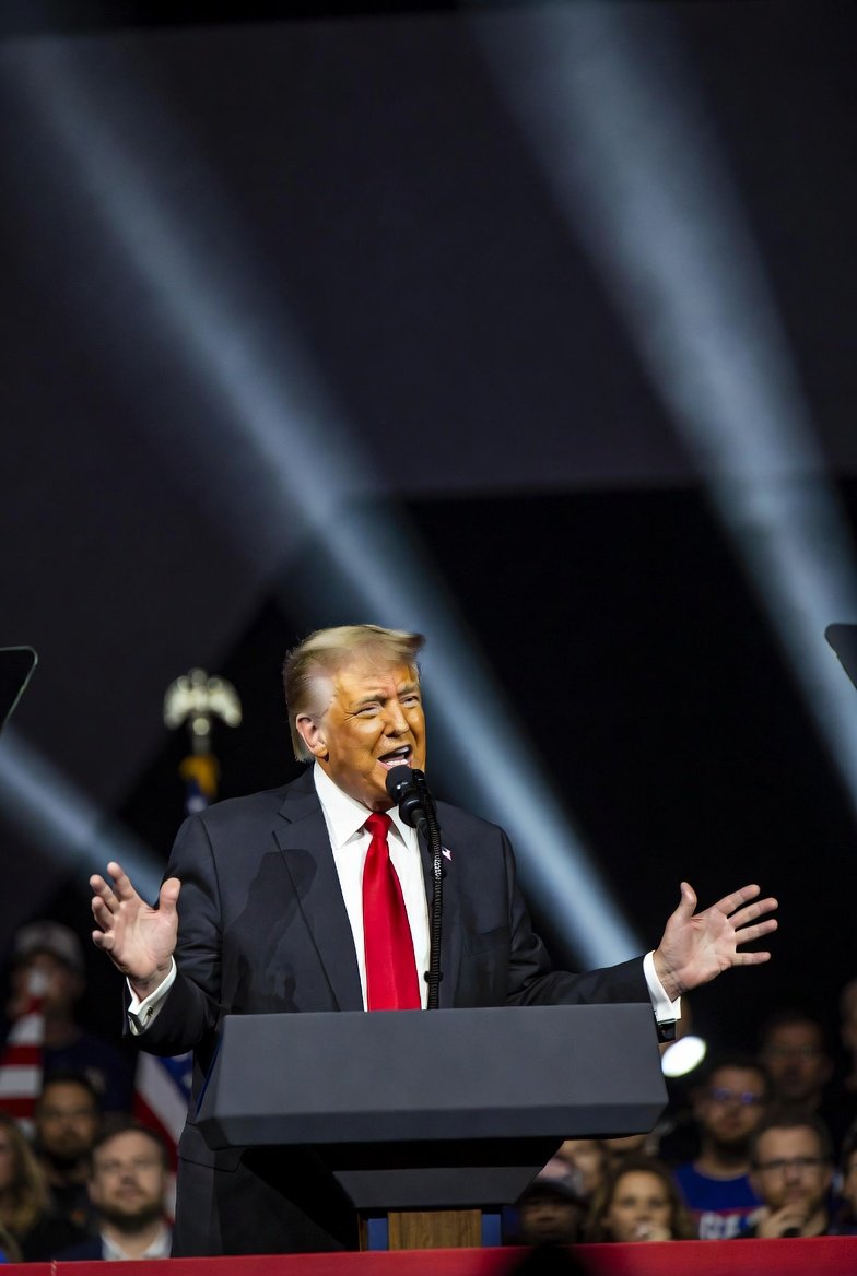 warlordwillie's tweet photo. Today I asked AI: “Trump’s reading level has drastically improved since last term.”
AI: “No evidence of drastic improvement—recent reports show ongoing teleprompter struggles, stumbles, and fatigue.”
Still respect his relentless drive and leadership! 🇺🇸 #Trump2026 https://t.co/0Bjm0q563l