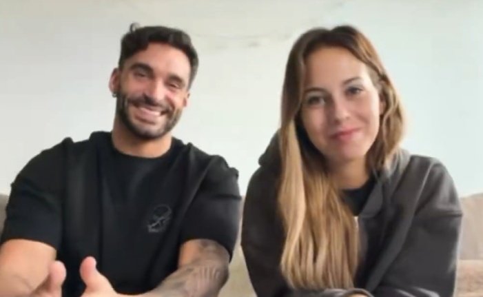 Capítulo visto✔️. Me ha gustado,creo que no pueden ser más sinceros,con sus aciertos y sus errores como cualquiera persona de la calle. Los veo mejor que nunca,o esa es mi impresión, y con una cosa muy clara los dos ,luchar por ellos . ♥️
#ViolediMTMAD51