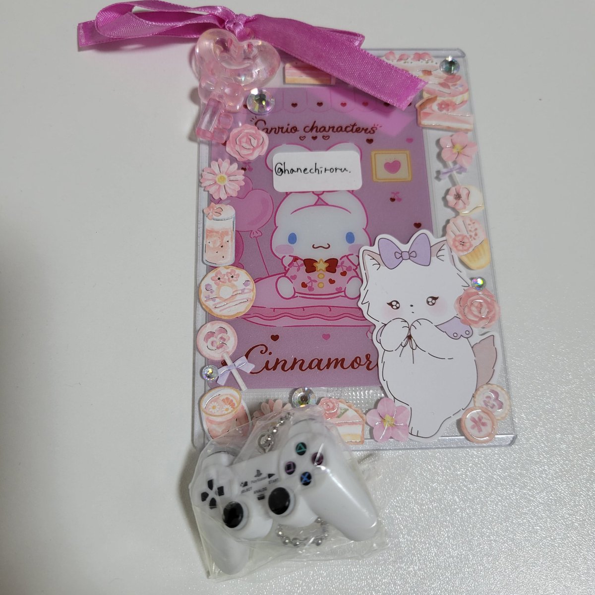 羽音チロル tweet media