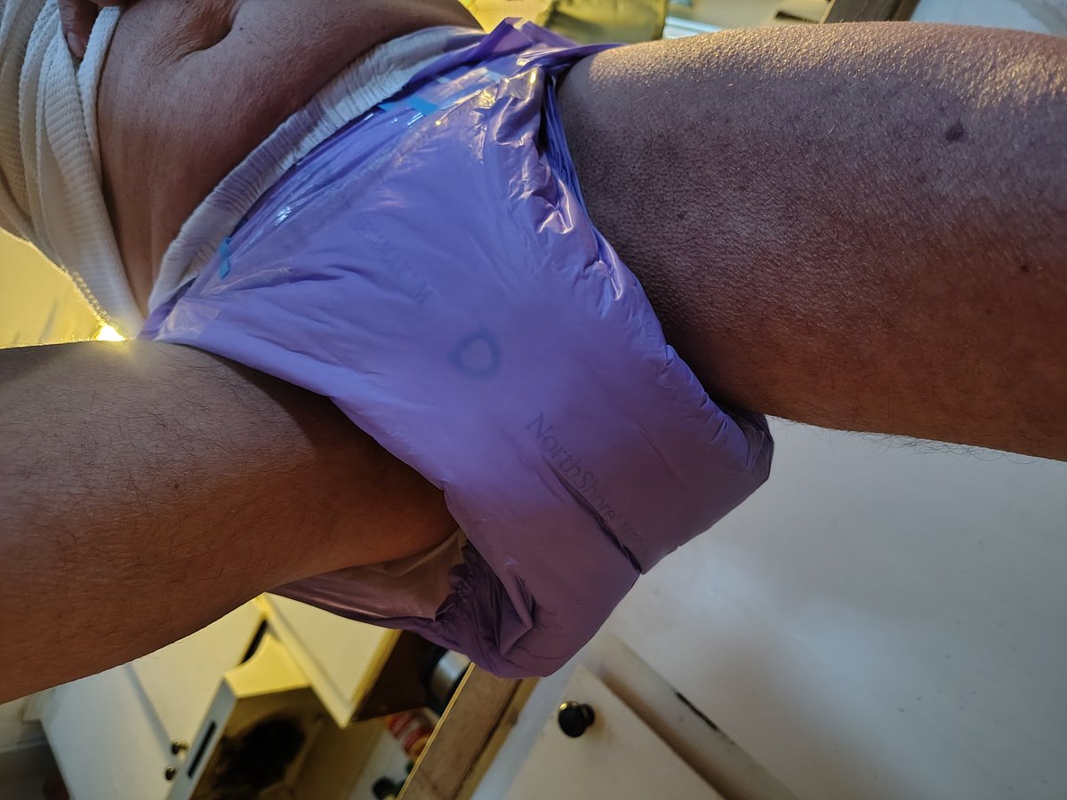 Maine Diaper boy tweet media