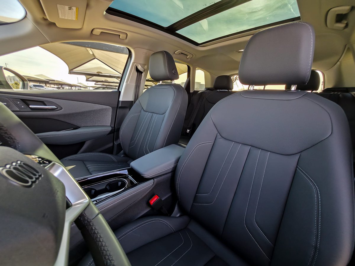 AudiGrapevine's tweet image. The all-new, completely redesigned 2026 Audi Q3 S line quattro is finally here. Finished in Mythos Black with 20" S line wheels, it features a turbo engine, quattro AWD, Virtual Cockpit Plus, panoramic sunroof, SONOS audio, and advanced driver assists #DriveInStyle #AudiGrapevine