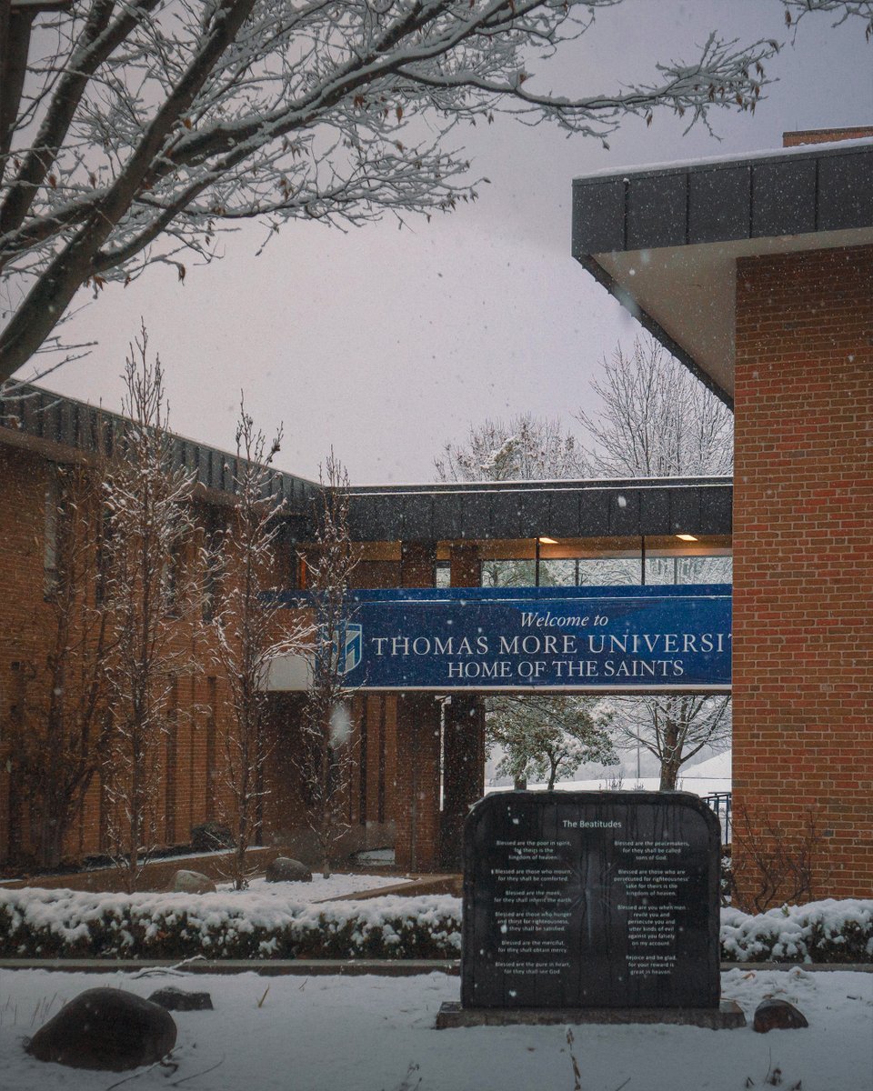 Thomas More University tweet media