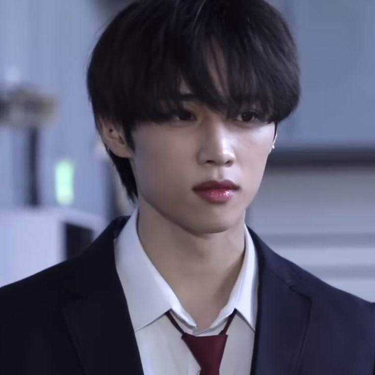 his attraction level is 412%