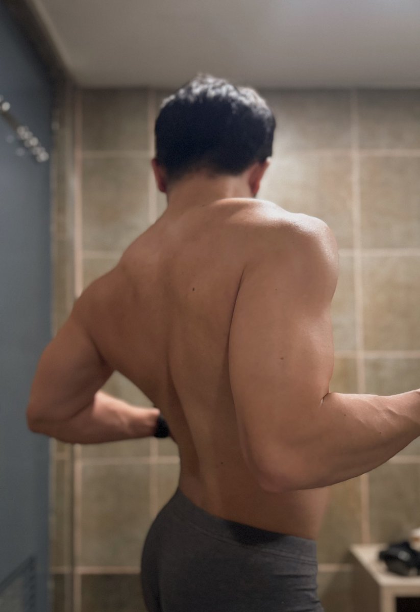 Phoenix Sy tweet media