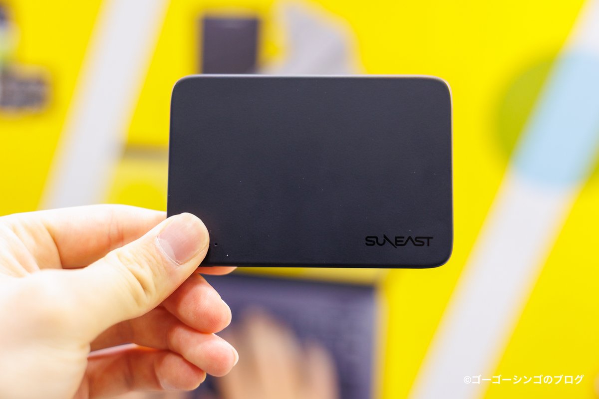 go5shingo's tweet photo. 伝わるか分からないけど半固体Qi2モバイルバッテリーで最も薄いのがSUNEAST
厚さ7.2mmで世界最薄らしいです https://t.co/xGq80awvJK