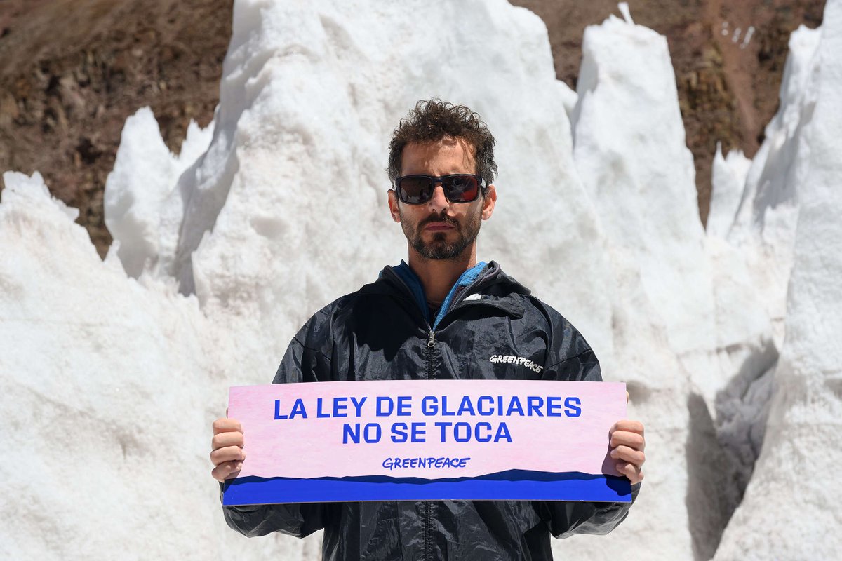 La Ley de Glaciares de Argentina es una norma pionera por el alcance de su protección. 

Es una normativa ambiental de impacto mundial.

En medio de un retroceso catastrófico de muchos glaciares, hoy esta protección puede desaparecer

Ninguna noticia es más importante.

Hilo🧵