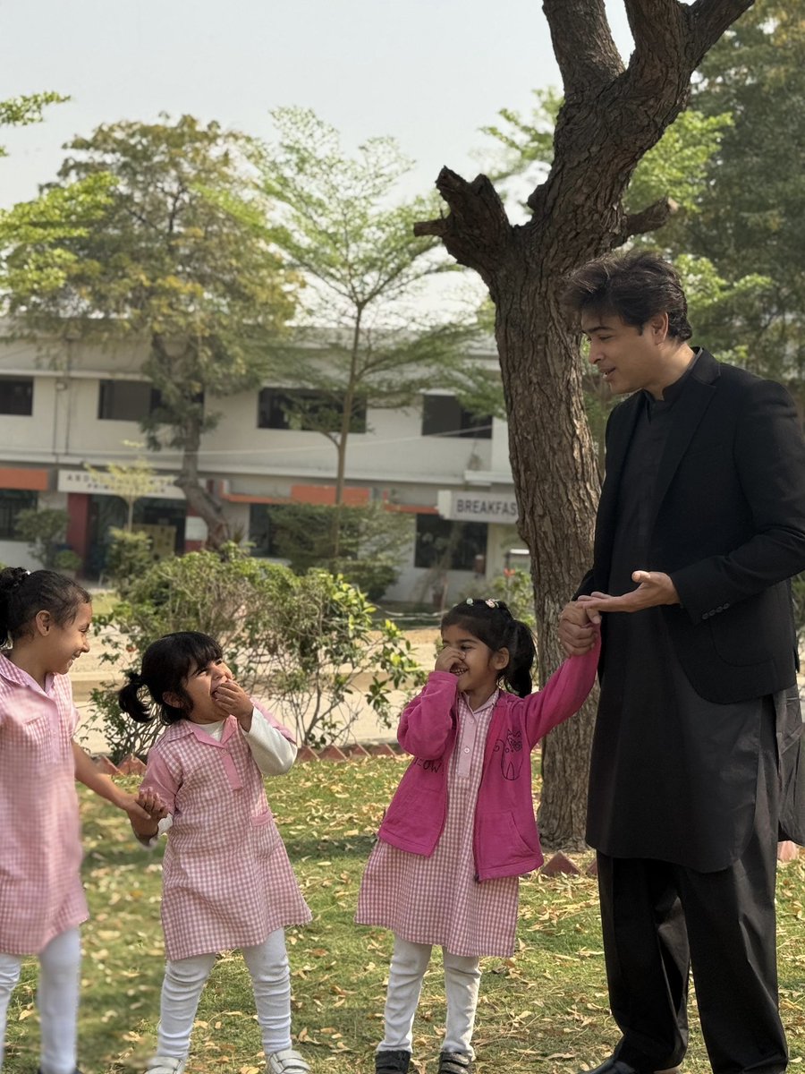 Shehzad Roy tweet media