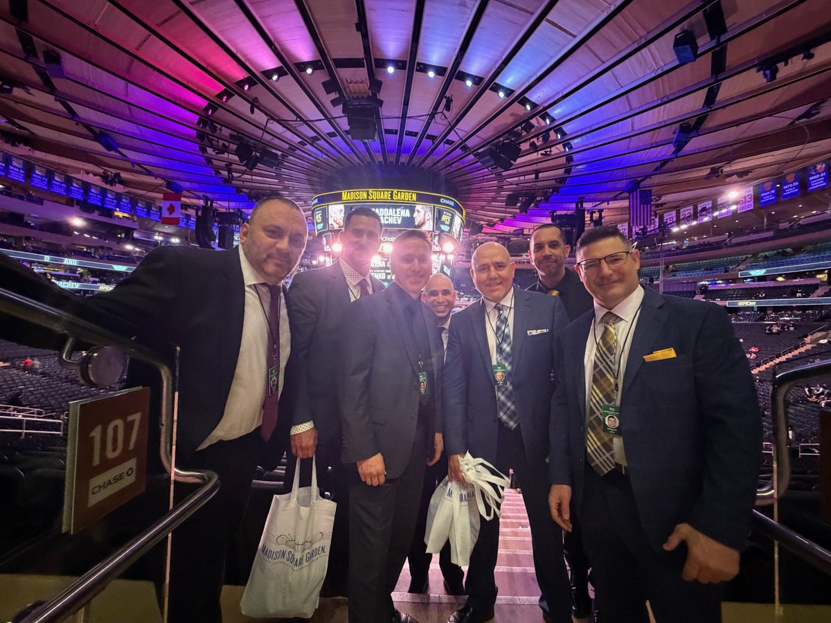 Nick_PMA_'s tweet photo. Working @TheGarden was a dream fulfilled https://t.co/i7hjqg0bUB