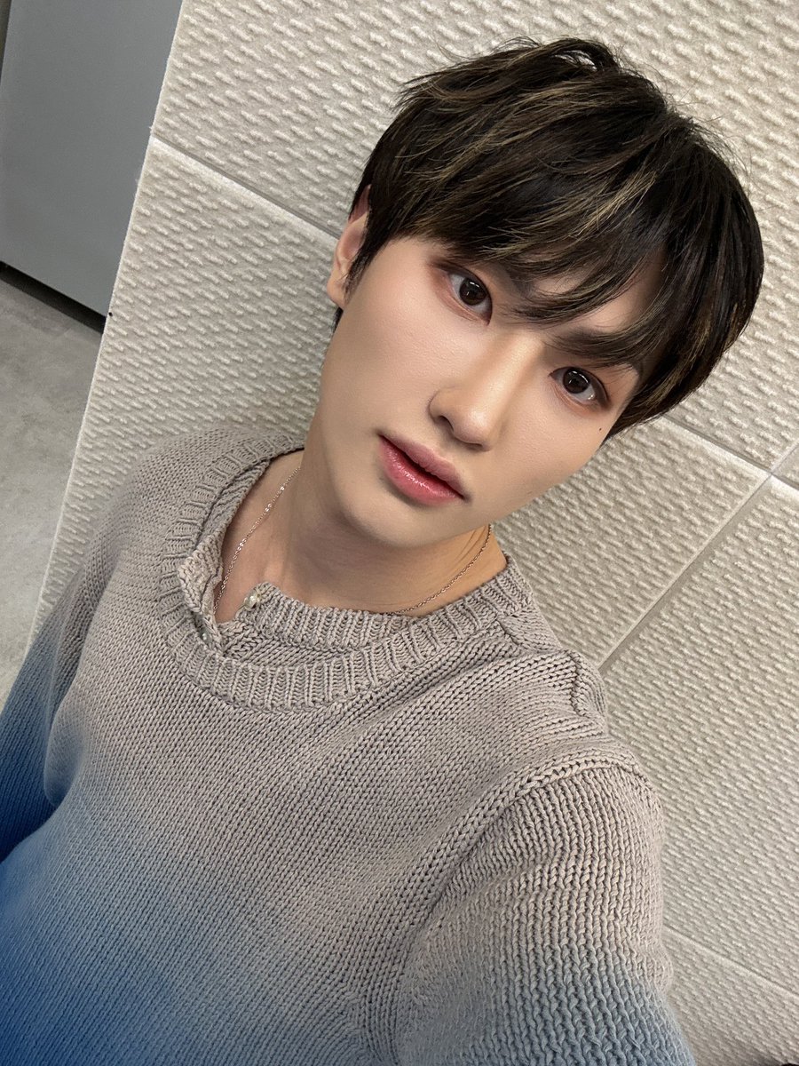 TNX_twt's tweet photo. 꽤 괜찮은 날 🫶🩵

#TNX 
#최태훈 #TAEHUN https://t.co/wBYwwf3XW0