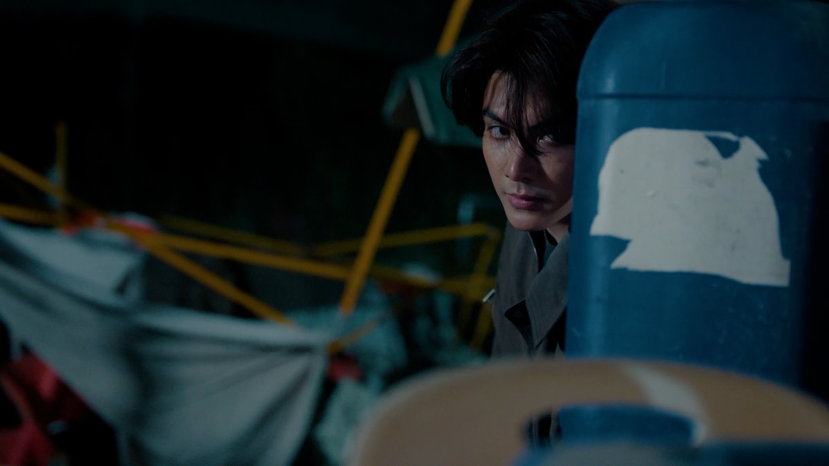 คุณตำรวจก็ชอบเล่นซ่อนหน้าเหรอ...
#DareYouToDeathFinalEP 
<a href="/ChenRcj/">อันโดรเมด้า ชุน</a> <a href="/ssingss/">Ssing Cheewagaroon</a>