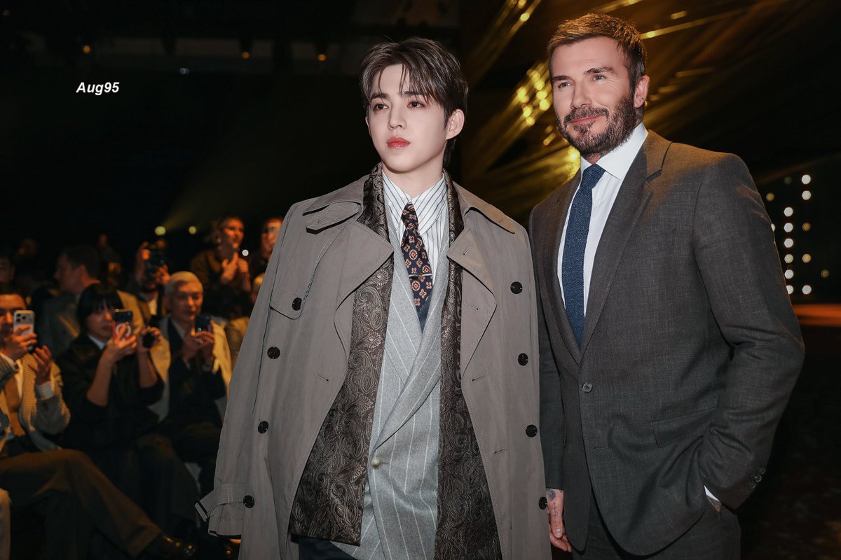 pas kecil liat beckham kaya ganteng banget, udah gede selera shifting ngeliat scoups lebih ganteng lagii