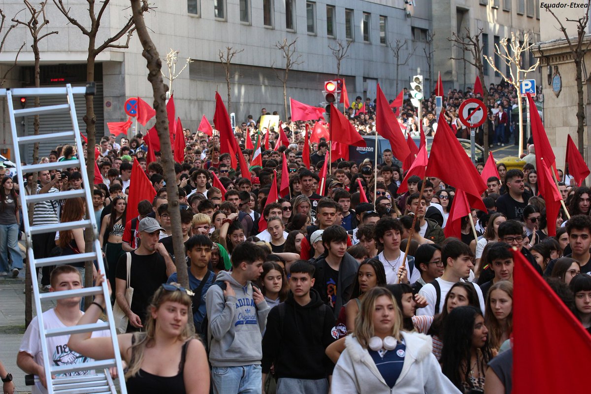 Ecuador Etxea tweet media