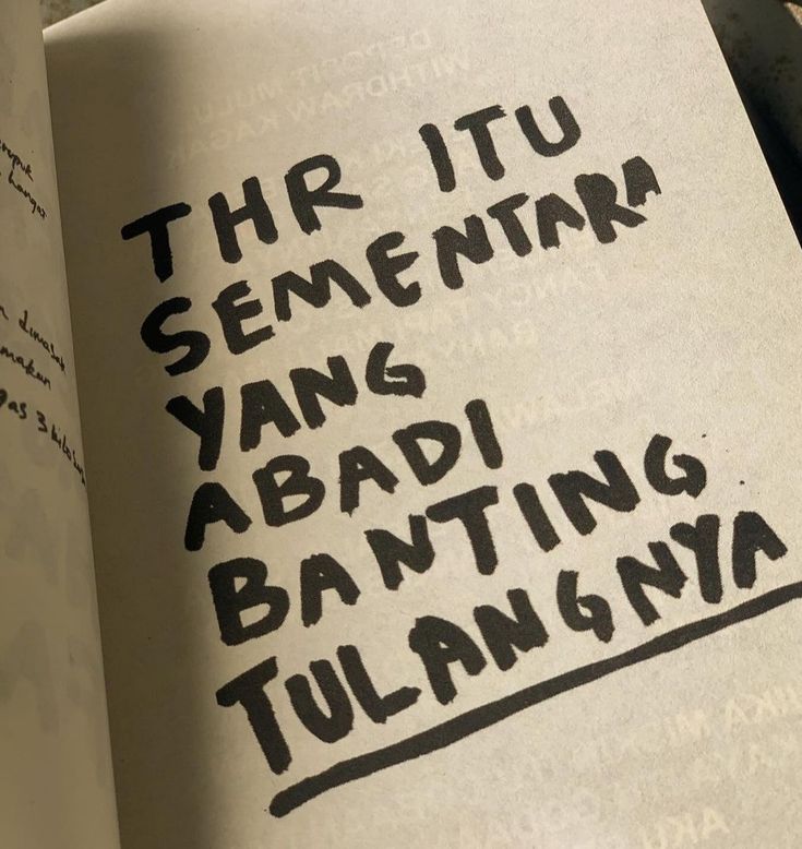 KOS (komunitas orang sinting ) tweet media