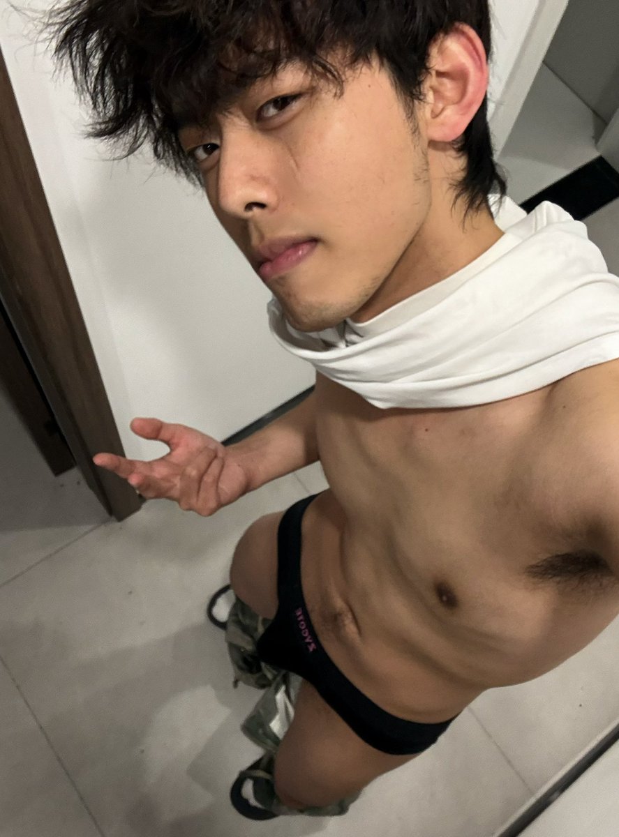 八坨汤 tweet media