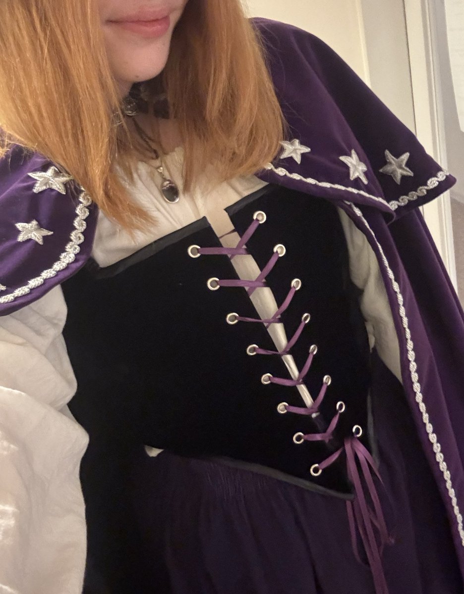 rivendellion's tweet photo. willow the wise handmade by me ✨

tell me why i felt like i was making an onlyfans post trying to keep my face out of this 🫣 enjoy lesbyler fans 😚 https://t.co/S9mxyWzLma