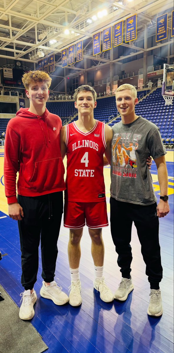 wolf404040's tweet photo. Roll Birds!
@Landon_Wolf3 @loganjwolf @WolfLeyton https://t.co/cMEa95WEsA