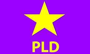 Este mensaje se dirige a quienes militamos en <a href="/FPcomunica/">@Fuerza del Pueblo (FP)</a>, y también a quienes integran el <a href="/PLDenlinea/">PLD</a>, donde conservo grandes amigos.

Cuando un dirigente de un partido opositor critica al otro partido opositor, contribuye con la causa del oficialismo. Punto.