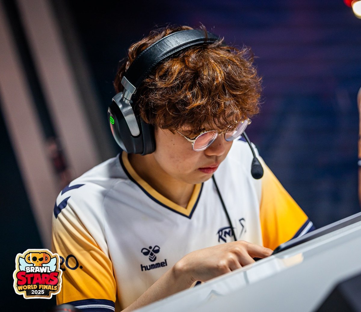 Revenant Esports tweet media