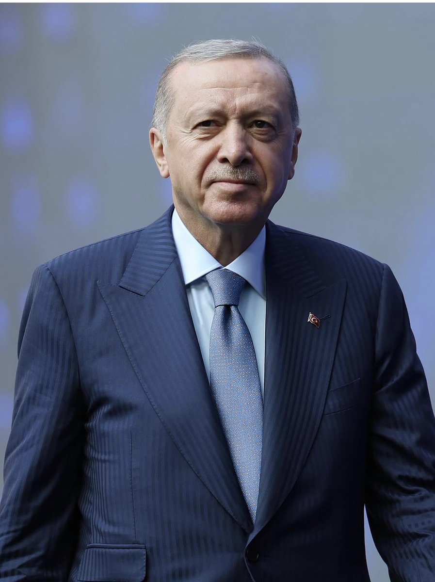 Türkiye’ye adadığınız bir ömür dolu mücadelenize şahidiz.

İyi ki doğdunuz Liderim Sn <a href="/RTErdogan/">Recep Tayyip Erdoğan</a> 

Sağlıklı, huzurlu ve hayırlı bir ömür diliyor, ülkemize ve milletimize hizmet yolculuğunuzda Allah’tan güç ve kuvvet temenni ediyorum.

Nice yaşlara, nice hizmet dolu yıllara