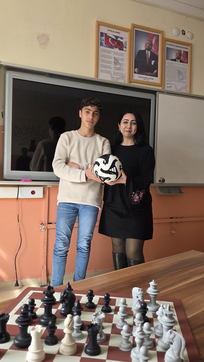 Okulumuz geleneksel satranç turnuvası sonucunda ilk üçe giren öğrencilerimiz ödüllerine kavuştu.Öğrencilerimizi başarılarından dolayı kutlarız
<a href="/tcmeb/">Millî Eğitim Bakanlığı</a> <a href="/Yusuf__Tekin/">Yusuf Tekin</a> <a href="/meb_ogm/">Ortaöğretim Genel Müdürlüğü</a> <a href="/Mardin_Valiligi/">Mardin Valiliği</a> <a href="/tuncay_akkoyun/">Tuncay Akkoyun</a> <a href="/Artuklukymkm/">T.C. Artuklu Kaymakamlığı</a> <a href="/mardinilmem/">Mardin İl Millî Eğitim Müdürlüğü</a> <a href="/ali_eyyupkoca/">Ali Eyyupkoca</a> <a href="/artukluilcemem/">Artuklu İlçe Milli Eğitim Müdürlüğü</a> <a href="/mehmeteminduya1/">Mehmet Emin DUYAN</a>